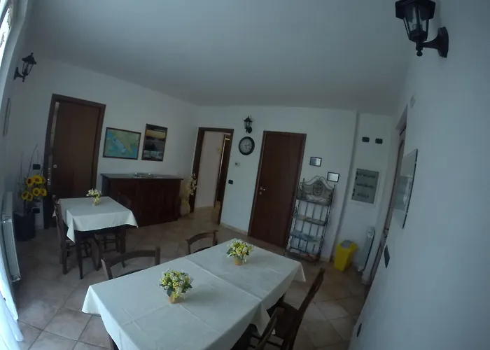 Oasi Bed and Breakfast Corvara (Liguria)